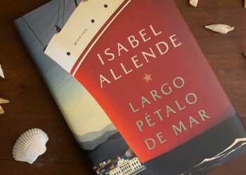 Portada novela Largo Pétalo de Sal - Isabel Allende.