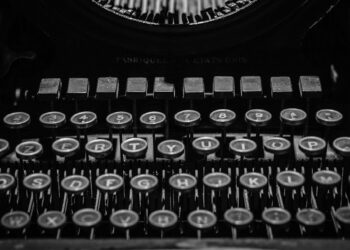 El informe Cárdenas Jones - Novela Policial Noir Argentina por Manuel Sierra Alonso.