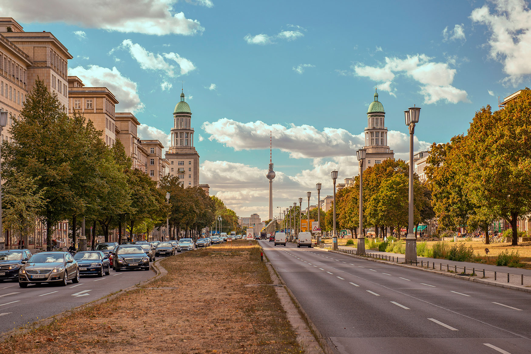 Frankfurter Tor dede Karl Marx Allee en Berlín - Foto: Marek-Śliwecki.